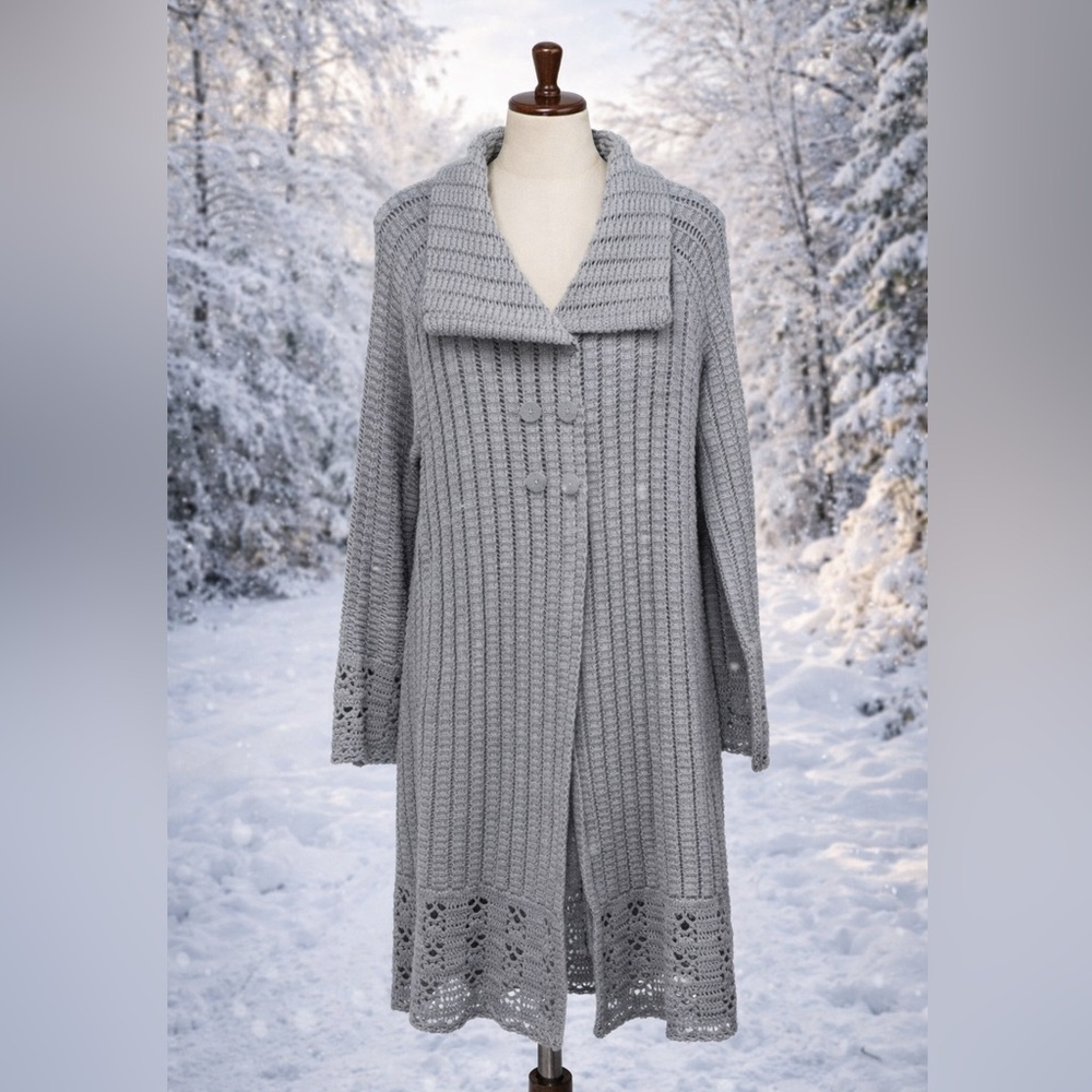 Women’s Super cool loose weave long sweater. Size M gypsy boho